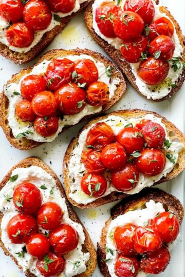 1Whipped Ricotta Roasted Tomato Toasts everydaydeliciouskitchen.com 12 768x1152 2