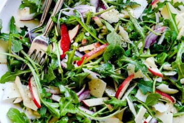 Delicious Arugula Salad with Apple and Parmesan 2 Lemony Arugula Salad everydaydeliciouskitchen.com 006 768x1152 2