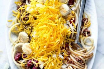 The best Cincinnati chili recipe 9 Cincinnati Chili foodiecrush.com 18a 768x1152 1
