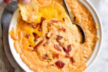 Bacon Beer Cheese Dip 6 Bacon Beer Cheese Dip foodiecrush.com 030