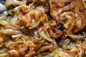 How to Make Caramelized Onions 8 Caramelized Onions everydaydeliciouskitchen.com 012 1025x1536 1