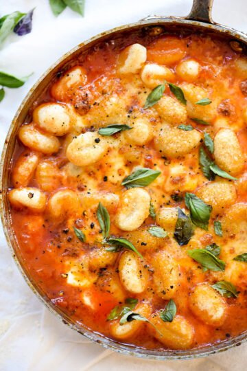 Gnocchi With Pomodoro Sauce