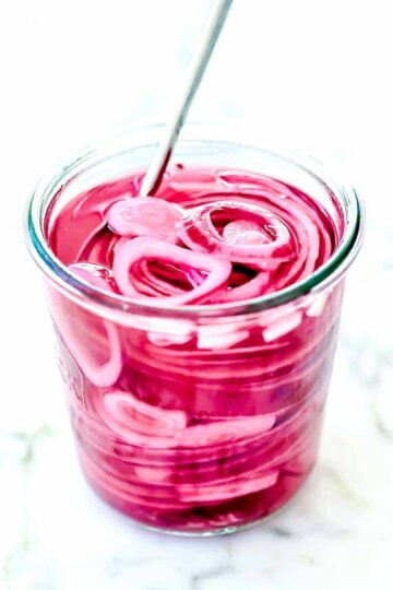 How to Make Pickled Red Onions