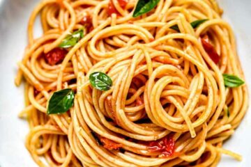 Quick and Authentic Pasta Pomodoro Sauce