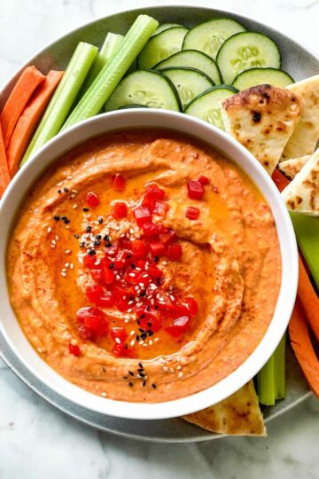 Roasted Red Bell Pepper Hummus everydaydeliciouskitchen.com 10 768x1152 1