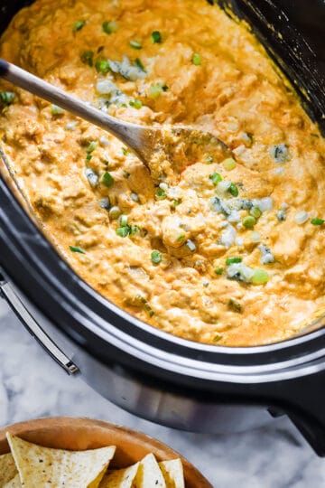 Slow Cooker Buffalo Chicken Dip