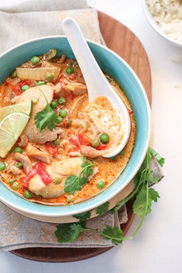Slow Cooker Chicken Thai Soup