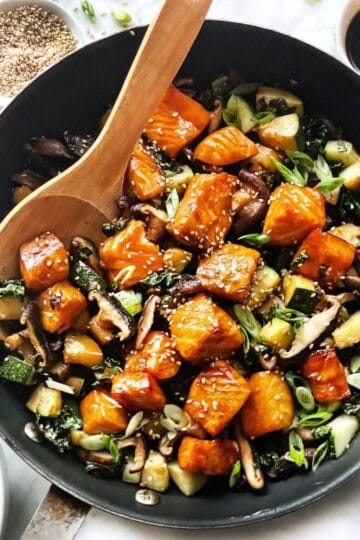 Caramelized Salmon Stir Fry
