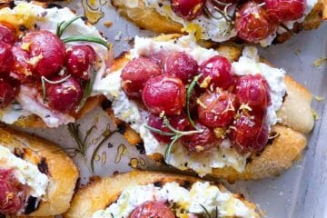 Roasted Grape Crostini everydaydeliciouskitchen.com 7 1152x1536 1