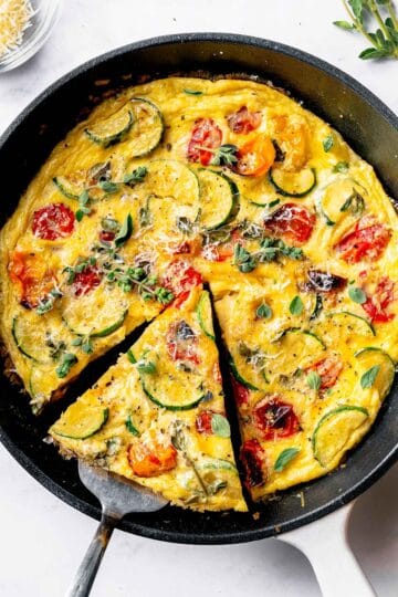 Roasted Tomato and Zucchini Frittata everydaydeliciouskitchen.com 11 2 1
