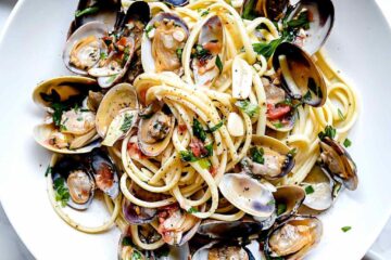 1 Linguine con Vongole Linguine with Clam Sauce