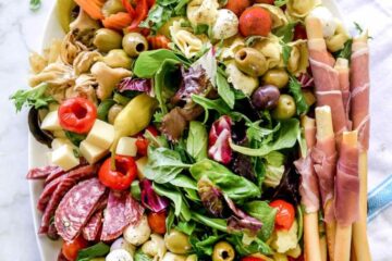 How to Make an Awesome Antipasto Salad Platter 2 Antipasto Salad Platter everydaydeliciouskitchen.com 006 683x1024 1