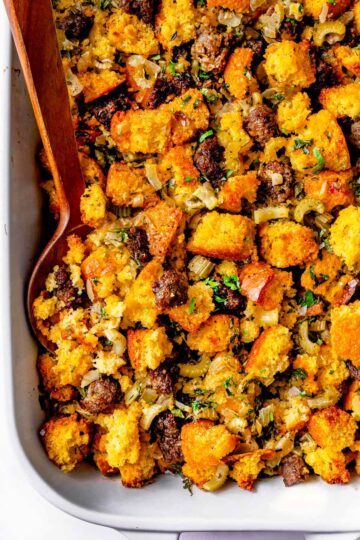 Cornbread Stuffing everydaydeliciouskitchen.com 9 1