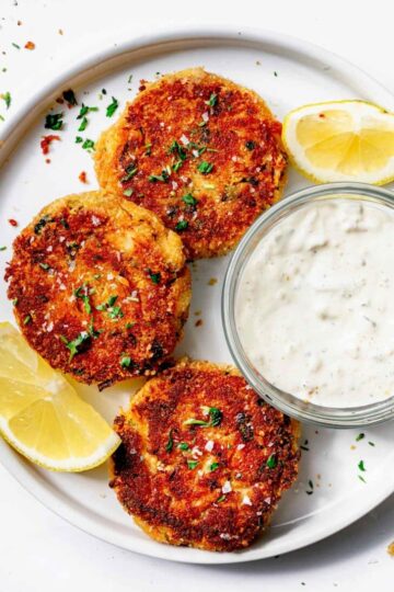 Crab Cakes everydaydeliciouskitchen.com 20 728x1092 1