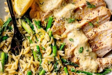 Creamy Greek Chicken With Orzo 2 Creamy Greek Chicken with Orzo everydaydeliciouskitchen.com 24 728x1092 1