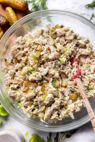 Dill Pickle Chicken Salad everydaydeliciouskitchen.com 10 728x1092 1