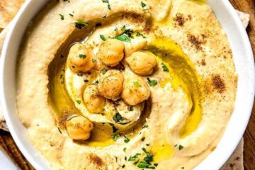 Easy Hummus Recipe (So Creamy & Smooth!) 6 Hummus everydaydeliciouskitchen.com 6 728x1092 1