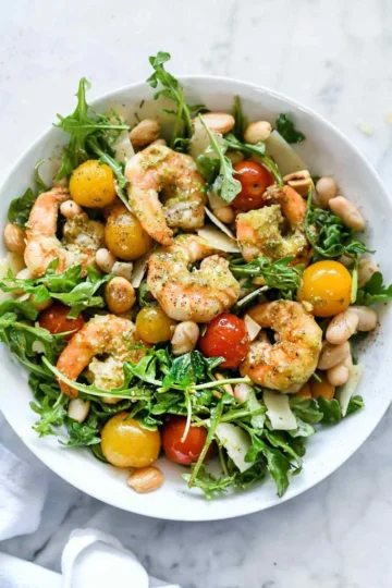 Pesto Shrimp Arugula and Parmesan Salad everydaydeliciouskitchen.com 1
