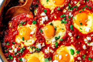 The Best Shakshuka Recipe 1 Shakshuka everydaydeliciouskitchen.com 16 728x1092 1