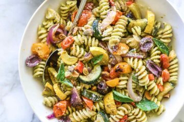 Creamy Avocado Pesto Pasta Salad with Roasted Vegetables 1 everydaydeliciouskitchen 1